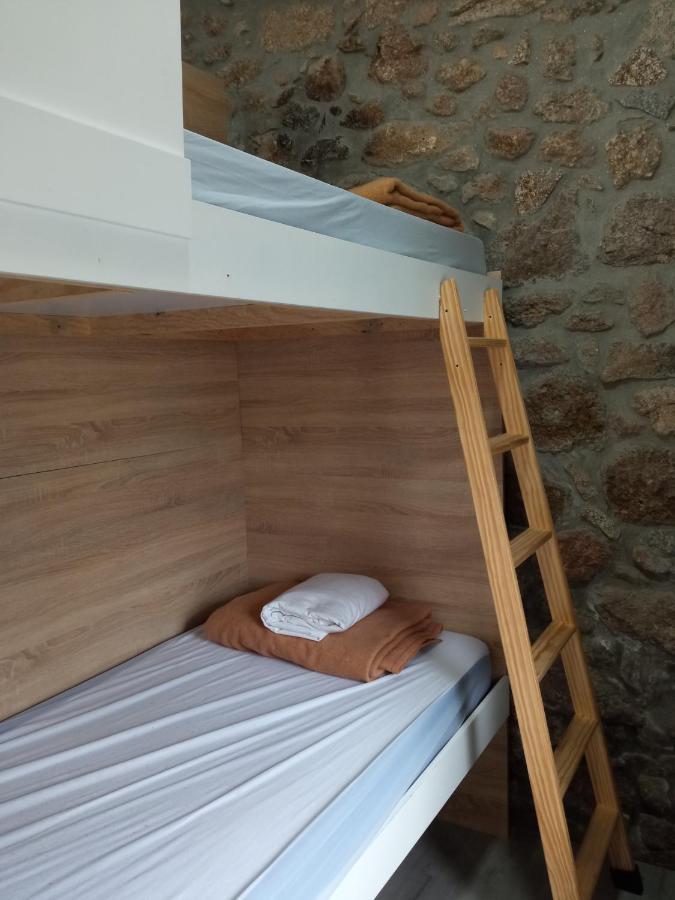 Albergue Alecer Caldas De Reis Exterior foto